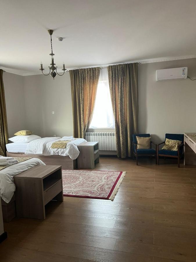 Green Town Hotel Schymkent Exterior foto